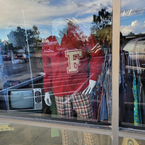 MARVELOUS VINTAGE - Picture 6 of 7